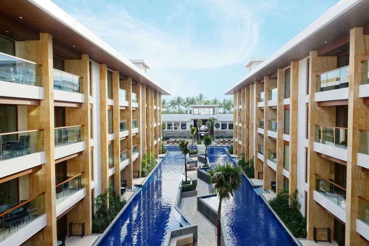 Henann Crystal Sands Resort Balabag  Buitenkant foto